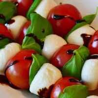 Caprese-Minis