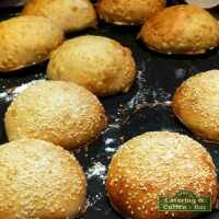 Festes Sesambrötchen 80g (normal)